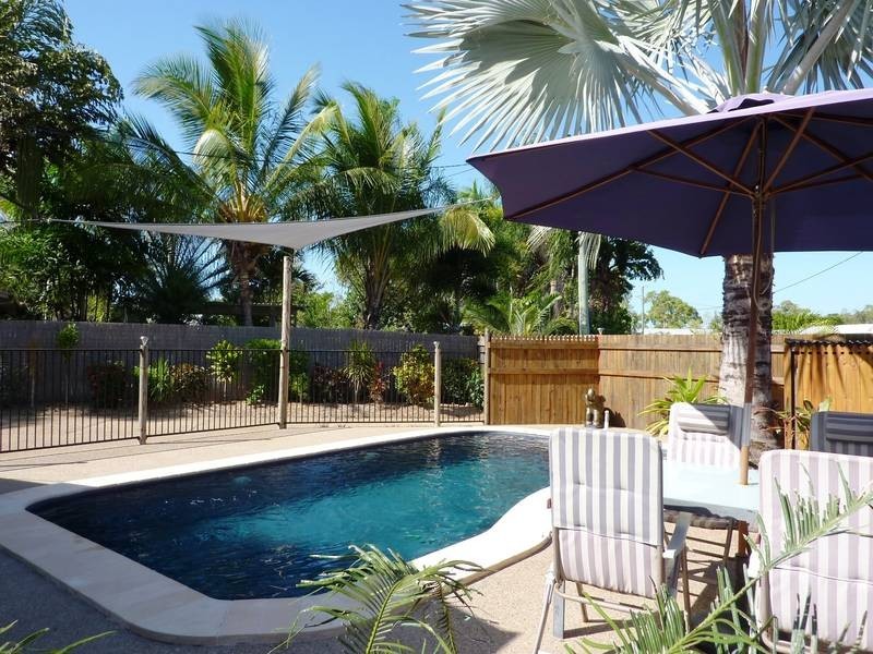 6 Samuel Court, Burdell QLD 4818