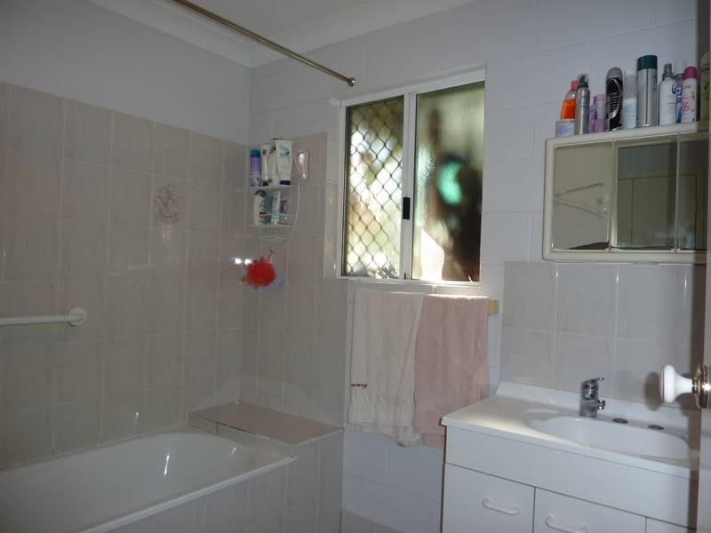 6 Samuel Court, Burdell QLD 4818