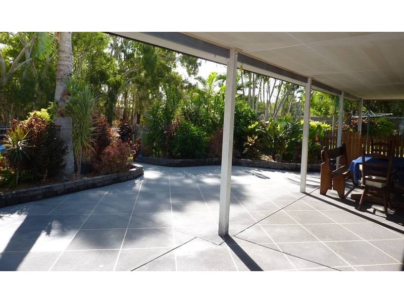 6 Samuel Court, Burdell QLD 4818