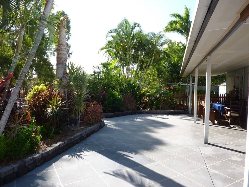 6 Samuel Court, Burdell QLD 4818