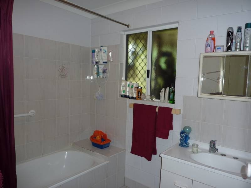 6 Samuel Court, Burdell QLD 4818