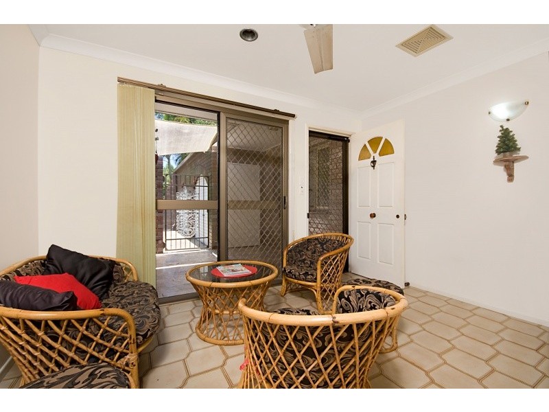 10 Sallows Street, Pallarenda QLD 4810