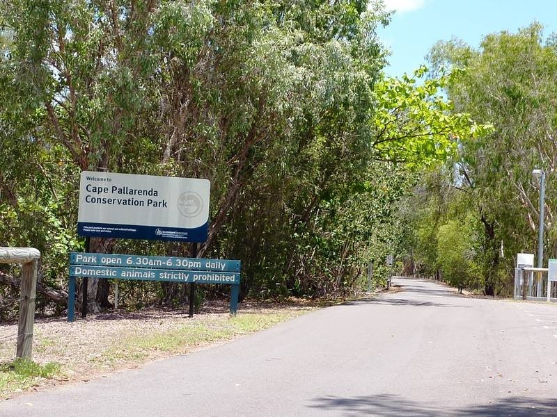 10 Sallows Street, Pallarenda QLD 4810