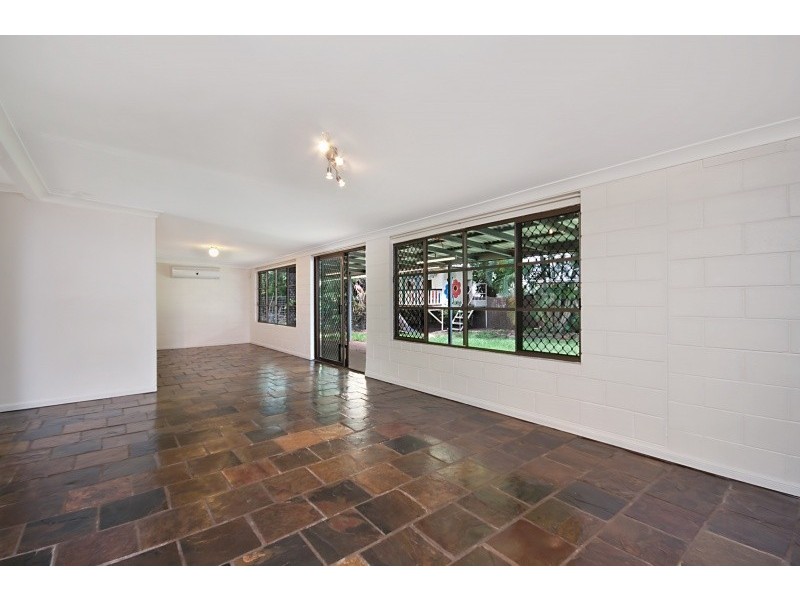 12 Mc Lauchlan Cres, Kelso QLD 4815