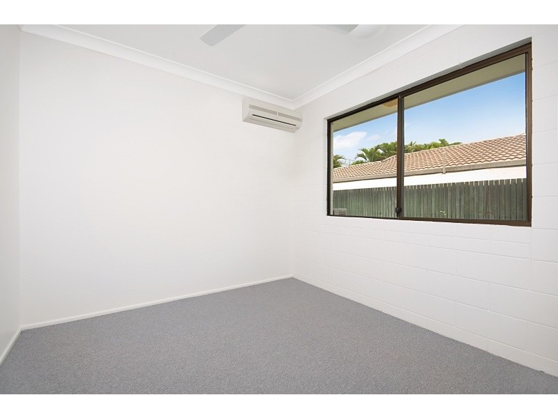 5 Duncan Crt, Kelso QLD 4815