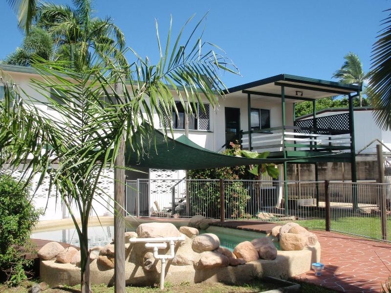 14 Canara St, Cranbrook QLD 4814