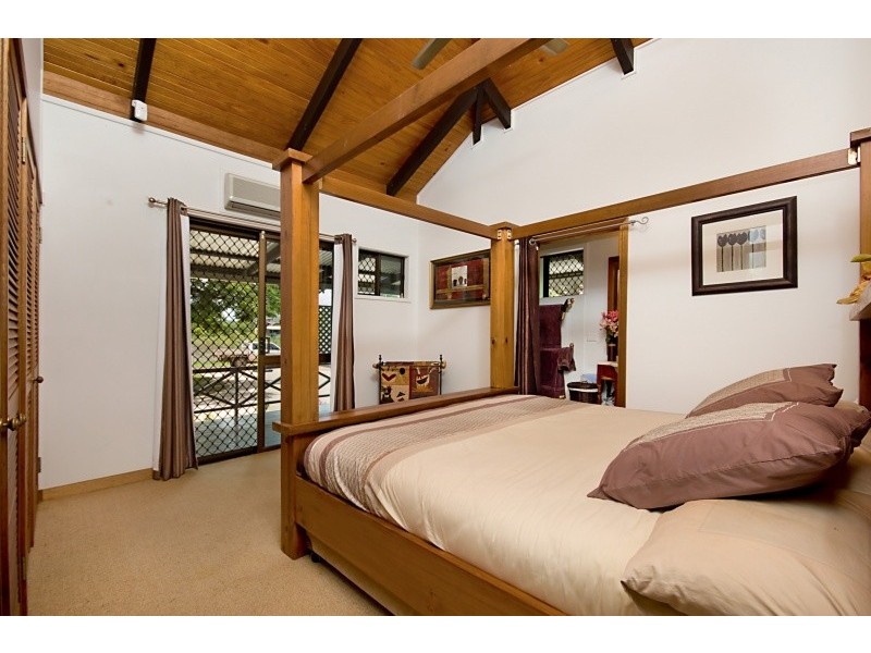 3 Connemara Course, Kelso QLD 4815