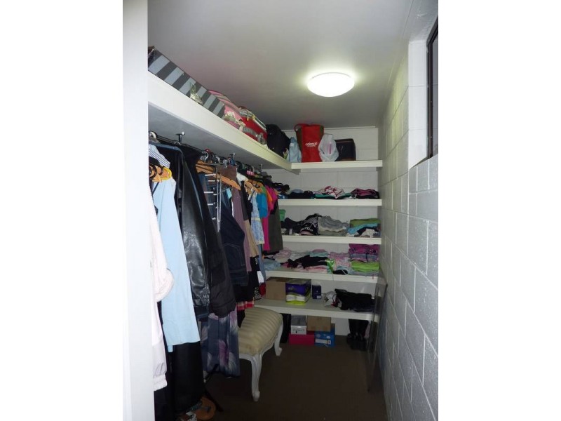 3 Connemara Course, Kelso QLD 4815