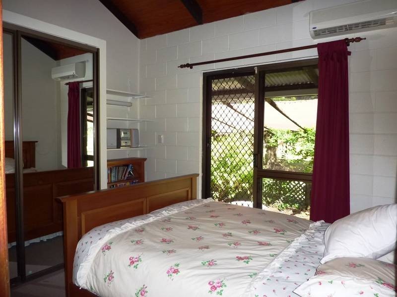 3 Connemara Course, Kelso QLD 4815