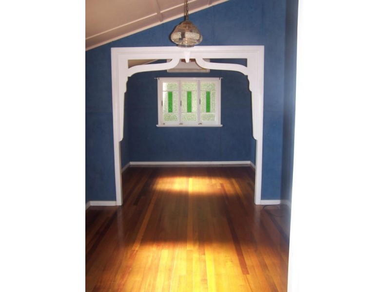 1a Plant Street, West End QLD 4810