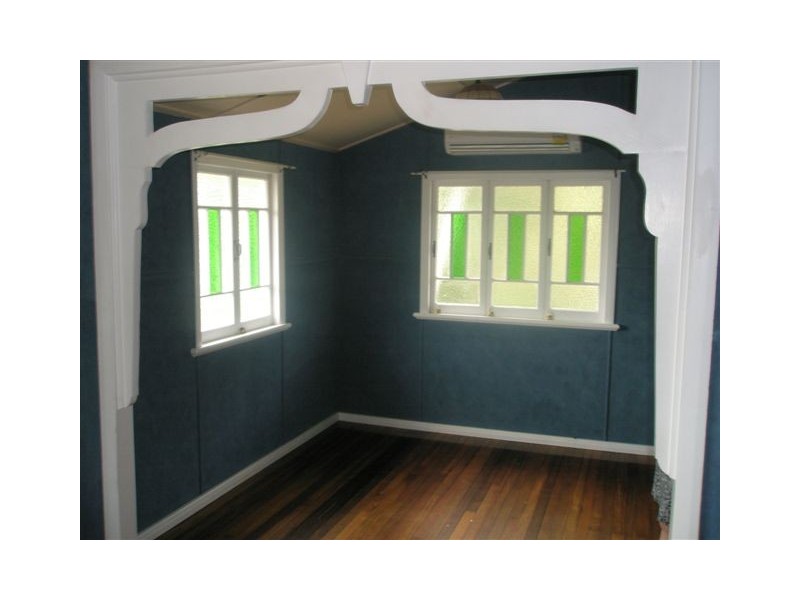 1a Plant Street, West End QLD 4810