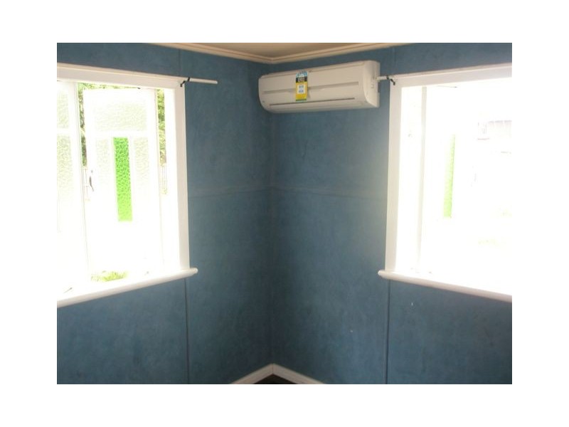 1a Plant Street, West End QLD 4810