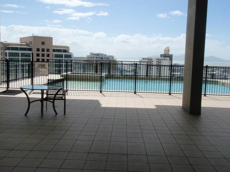 28/209 Wills Street, Townsville QLD 4810
