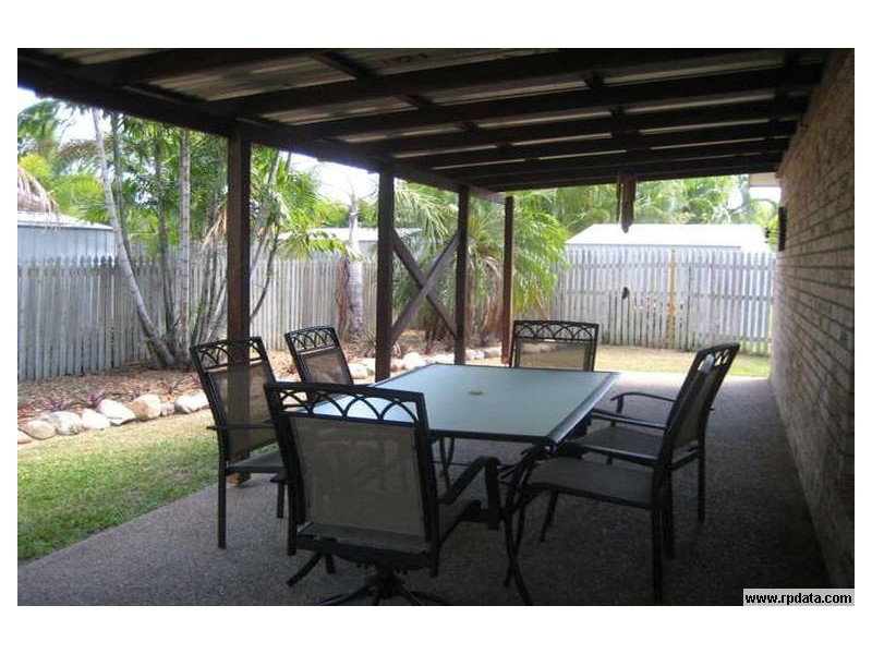 15 Stafford Close, Kirwan QLD 4817