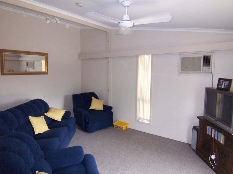 6 Allambie Court, Kelso QLD 4815