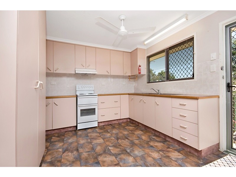 37 Julia Street, Kirwan QLD 4817