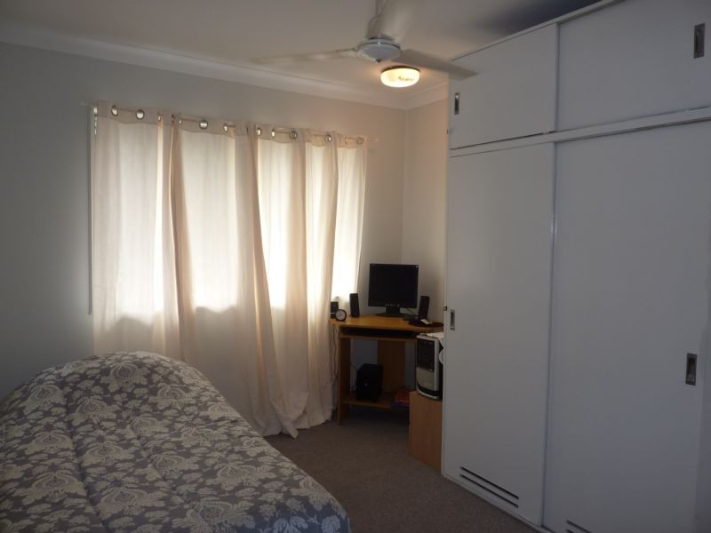 13 Poplar Street, Kirwan QLD 4817