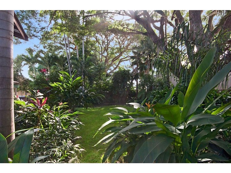 16 Wentworth Avenue, Mundingburra QLD 4812