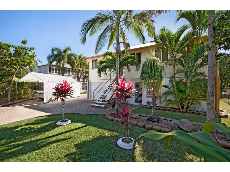 18 Norris Street, Hermit Park QLD 4812