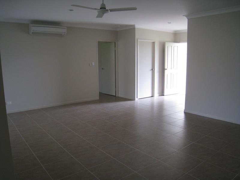 Mount Louisa QLD 4814