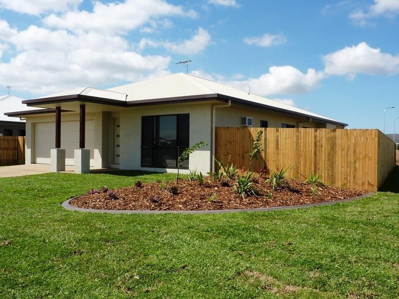 36 Benedore Drive, Rasmussen QLD 4815