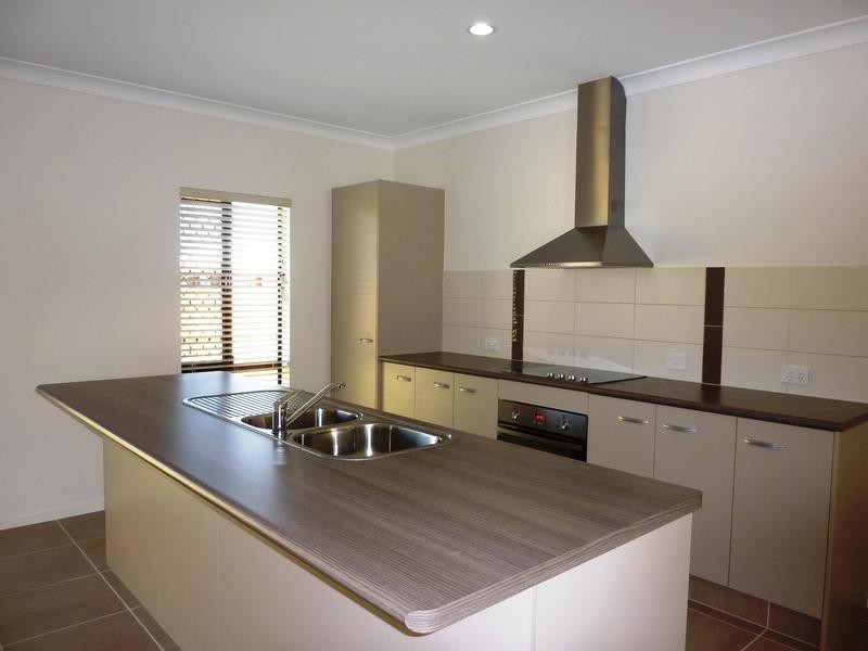 36 Benedore Drive, Rasmussen QLD 4815