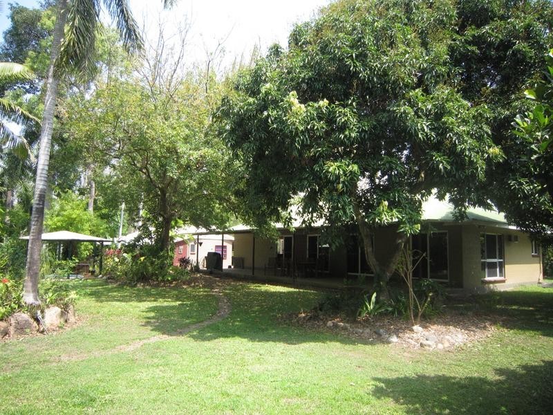 91 Toolakea Beach Road, Bluewater QLD 4818