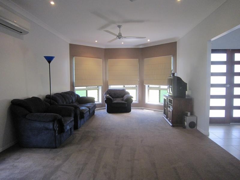 35 Blackview Avenue, Black River QLD 4818