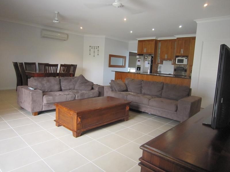 35 Blackview Avenue, Black River QLD 4818