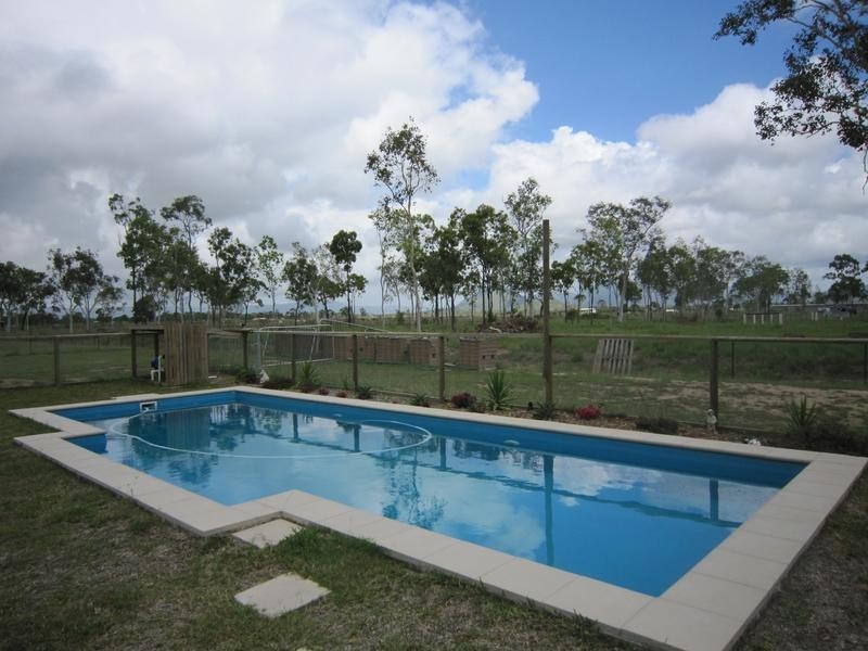 35 Blackview Avenue, Black River QLD 4818