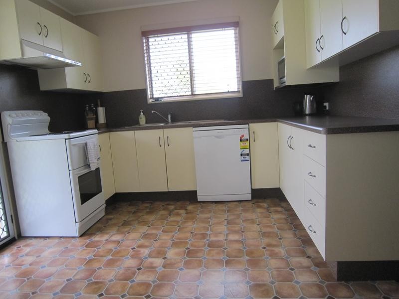 4 Saderra Court, Kirwan QLD 4817