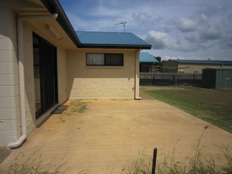 113 Glenrock Drive, Rasmussen QLD 4815