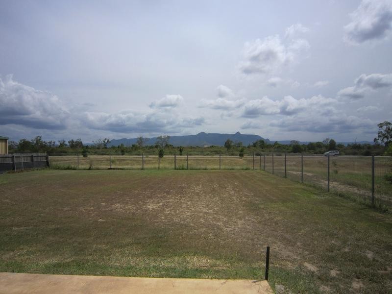 113 Glenrock Drive, Rasmussen QLD 4815