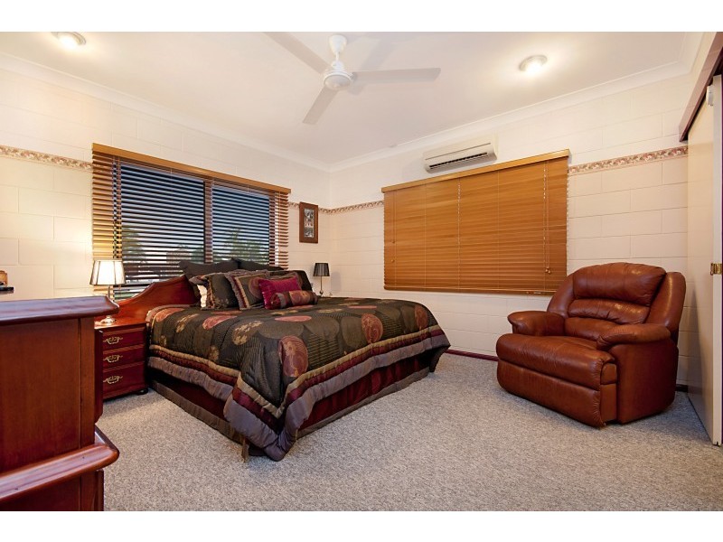 11 Redwood Avenue, Kirwan QLD 4817