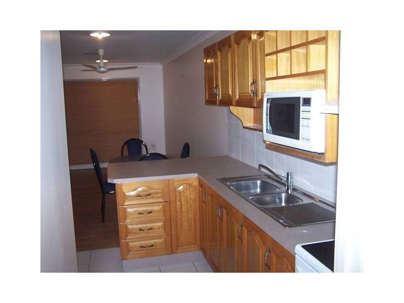 2/5 Beatrice Street, Aitkenvale QLD 4814