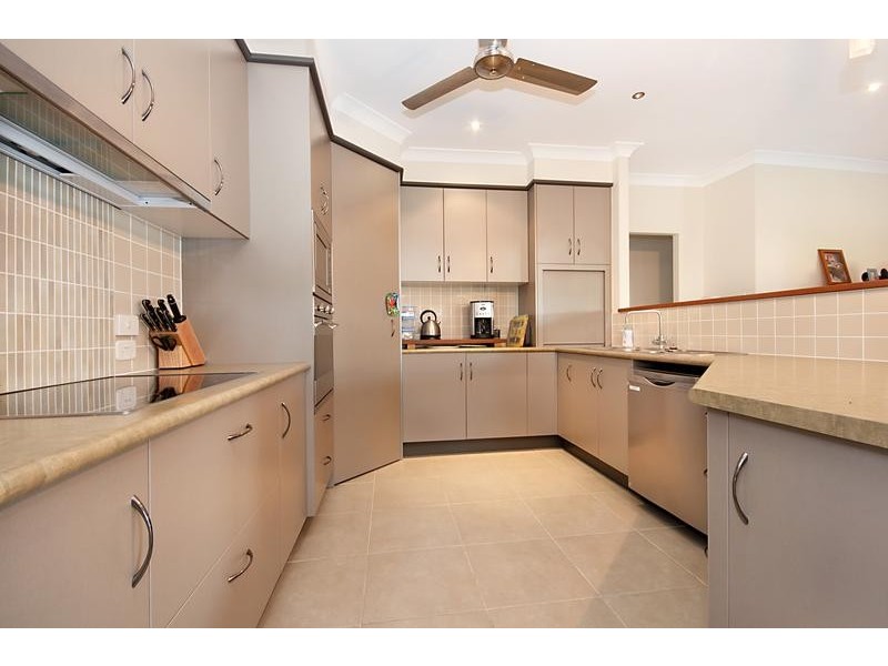 47 Hasty Street, Mount Louisa QLD 4814