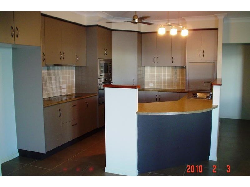 47 Hasty Street, Mount Louisa QLD 4814