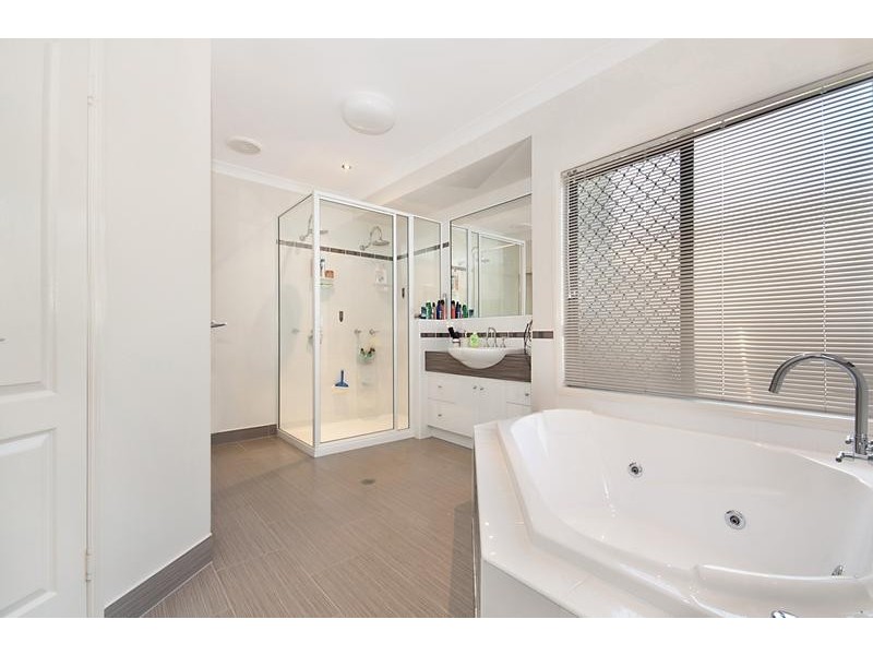 47 Hasty Street, Mount Louisa QLD 4814