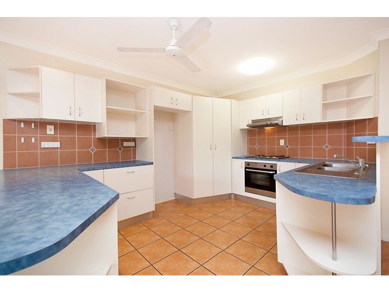 33 Bel Air Avenue, Kirwan QLD 4817