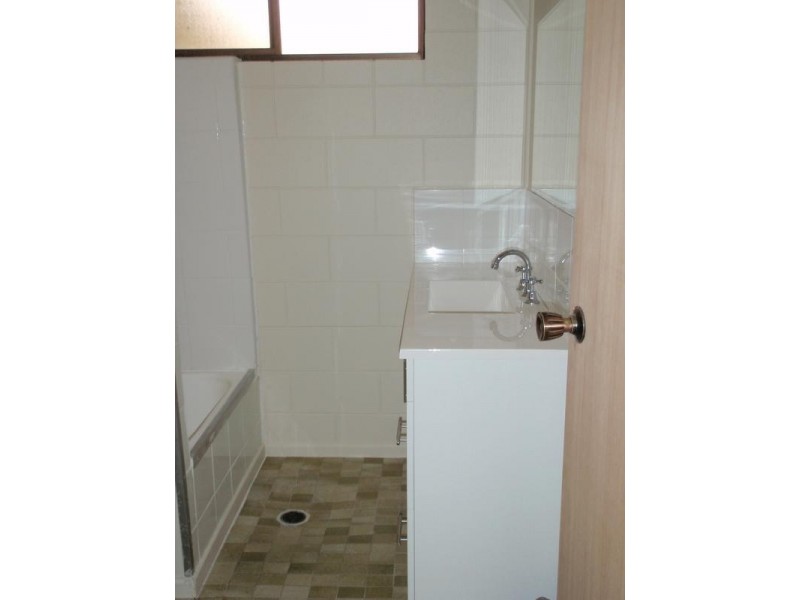 52 Illuta Street, Rasmussen QLD 4815