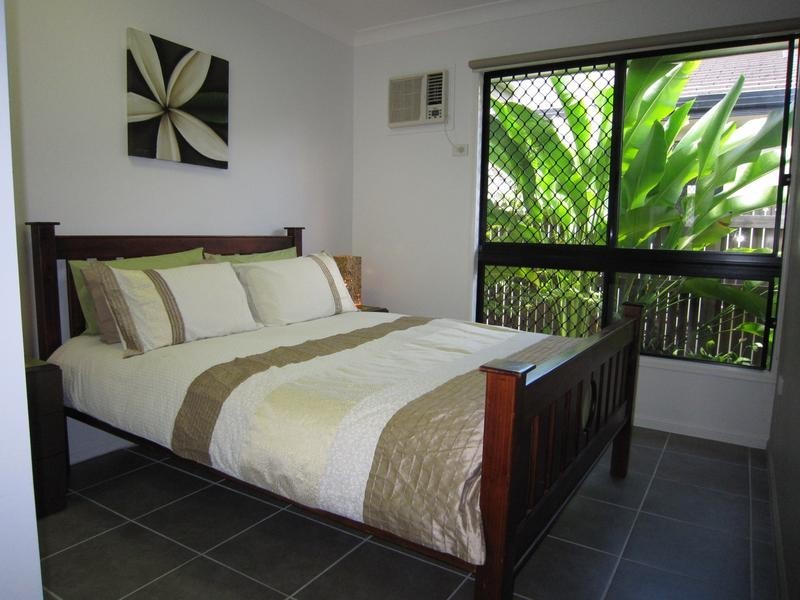 10 Skylark Place, Kelso QLD 4815