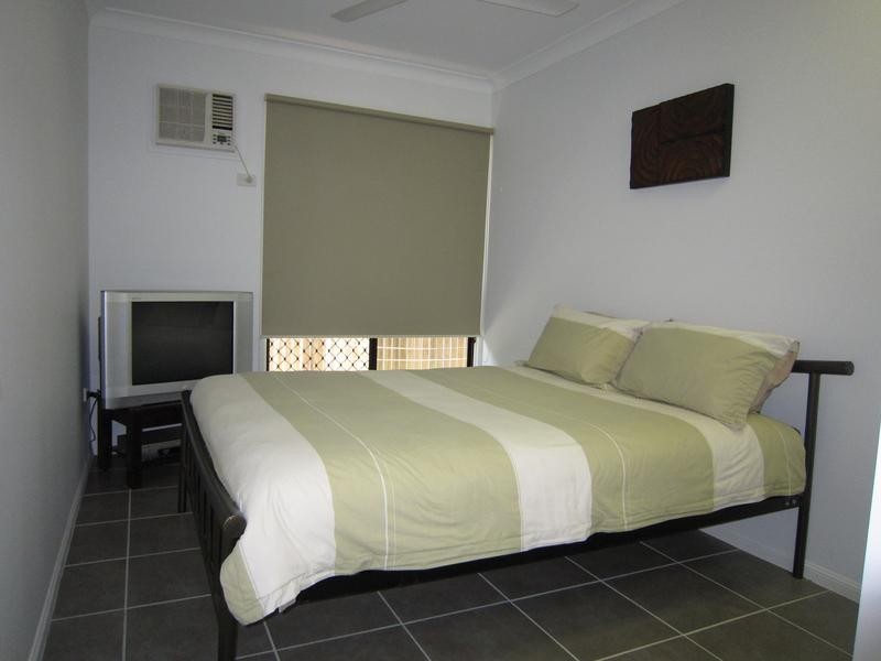 10 Skylark Place, Kelso QLD 4815