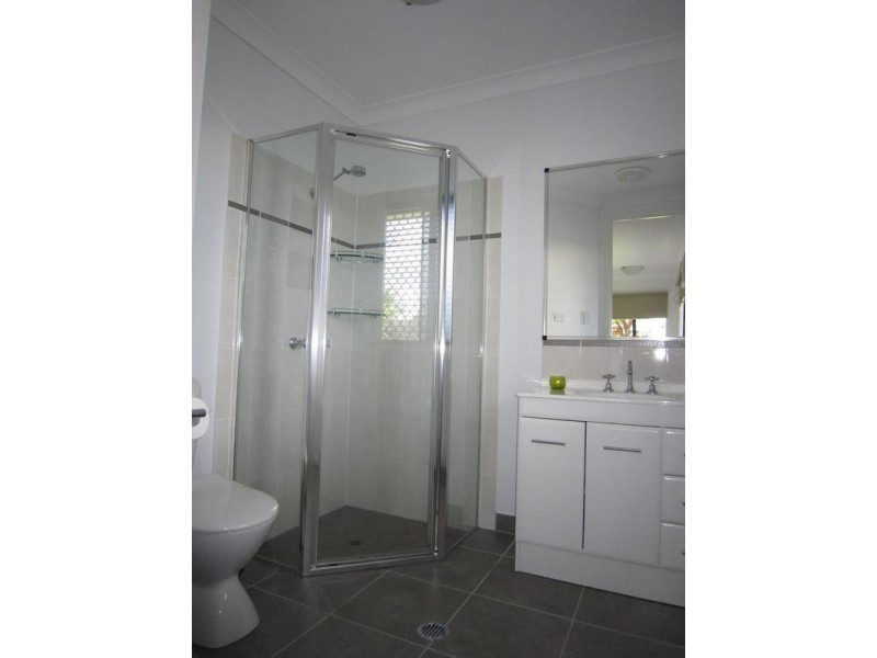 10 Skylark Place, Kelso QLD 4815