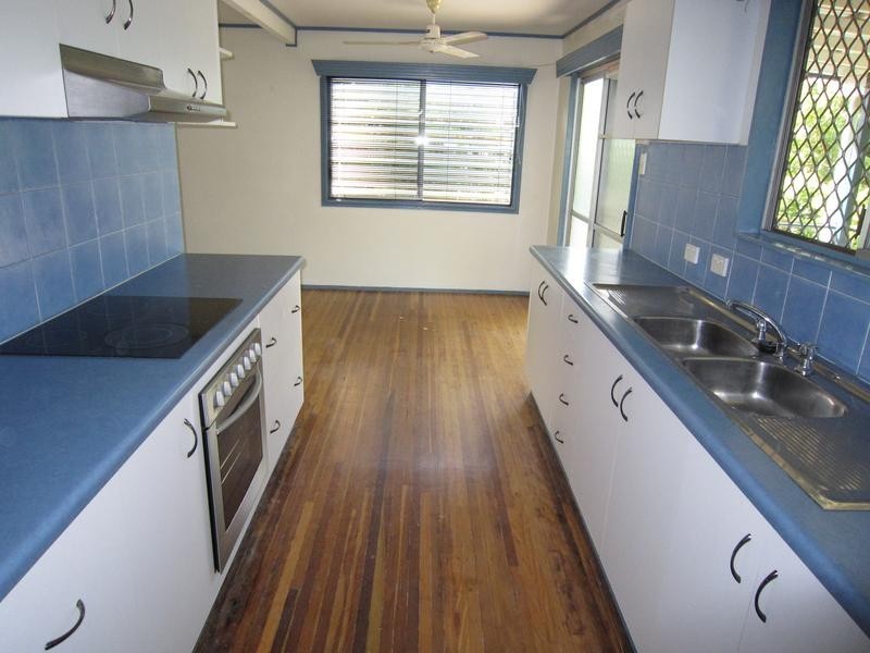 12 Hicks Street, Kirwan QLD 4817