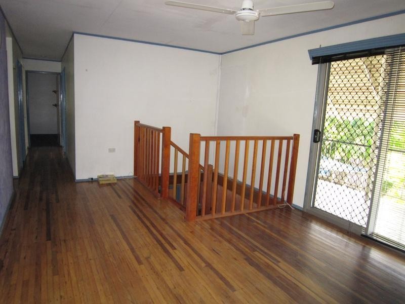 12 Hicks Street, Kirwan QLD 4817