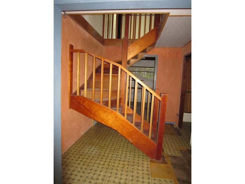 12 Hicks Street, Kirwan QLD 4817