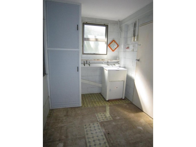 12 Hicks Street, Kirwan QLD 4817