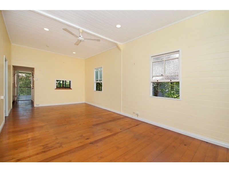 7 Lomax Street, Mysterton QLD 4812