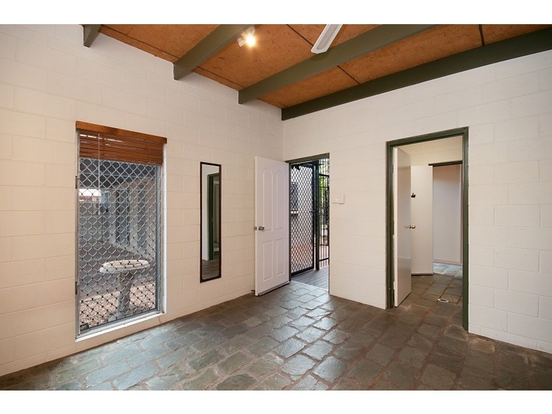 51 Banfield Drive, Mount Louisa QLD 4814