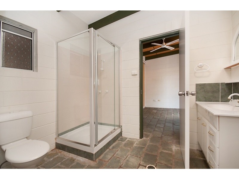 51 Banfield Drive, Mount Louisa QLD 4814